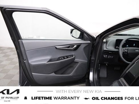 New 2026 Kia EV6 Light AWD/4WD image 9