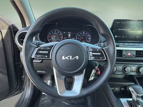 Used 2024 Kia Forte LXS image 11