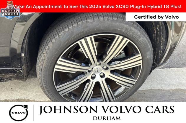 Used 2025 Volvo XC90 T8 Plus w/ Protection Package Premier AWD/4WD image 2