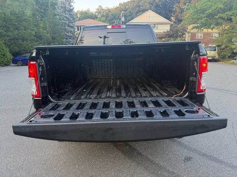 Used 2019 RAM 1500 Big Horn AWD/4WD image 4