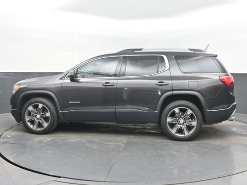 Used 2019 GMC Acadia SLT w/ LPO, Floor Liner Package image 7