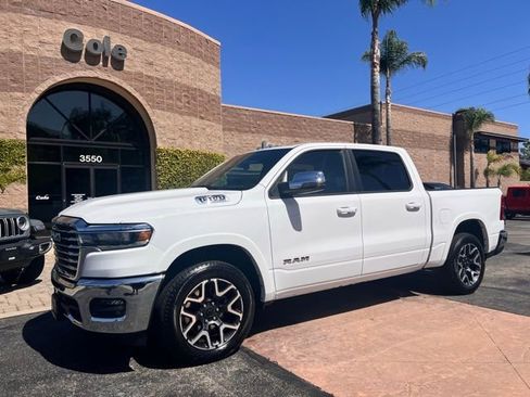 Used 2026 RAM 1500 Laramie AWD/4WD image 4