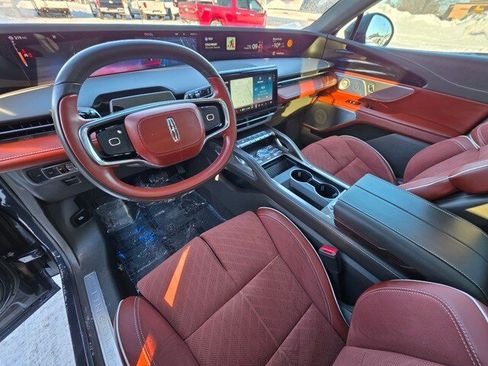 Used 2024 Lincoln Nautilus Black Label image 15