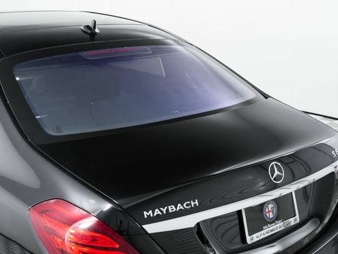Used 2016 Mercedes-Benz Maybach S 600 image 57
