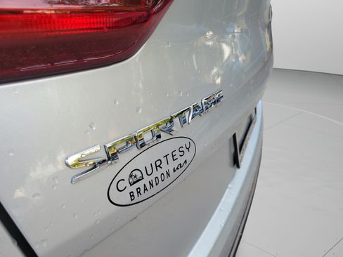 Used 2020 Kia Sportage LX FWD image 27