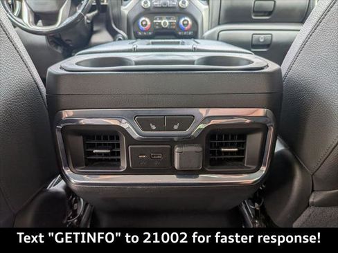 Used 2020 GMC Sierra 2500 Denali w/ Denali Ultimate Package AWD/4WD image 17