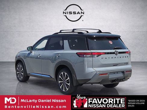 New 2026 Nissan Pathfinder Platinum AWD/4WD image 4