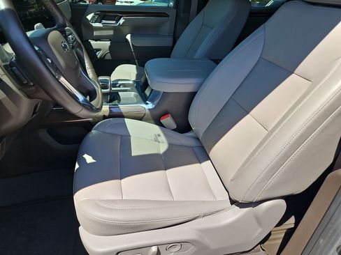 Certified 2025 Chevrolet Silverado 1500 LT Trail Boss w/ Convenience Package II AWD/4WD image 23