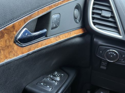 Used 2019 Lincoln Nautilus Reserve w/ Cargo Utility Package image 23