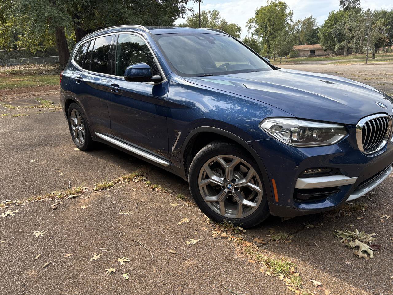 Used 2021 BMW X3 xDrive30e w/ Convenience Package AWD/4WD image 3