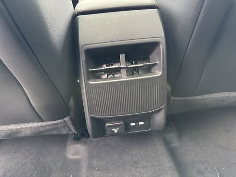 New 2026 Jeep Cherokee Overland image 26