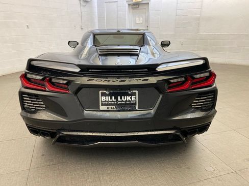 Used 2023 Chevrolet Corvette Stingray Premium Conv w/ Z51 Performance Package RWD image 6