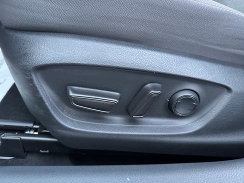 Certified 2022 Toyota Camry LE image 14