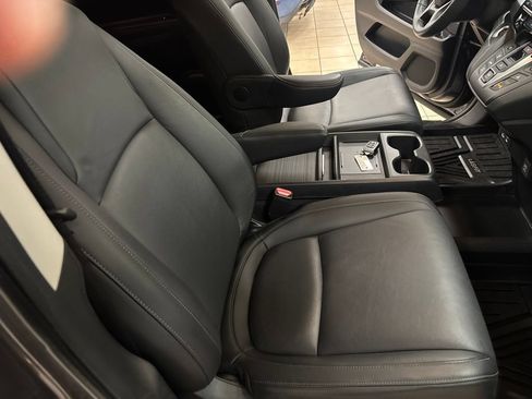 Used 2025 Honda Odyssey EX-L image 34