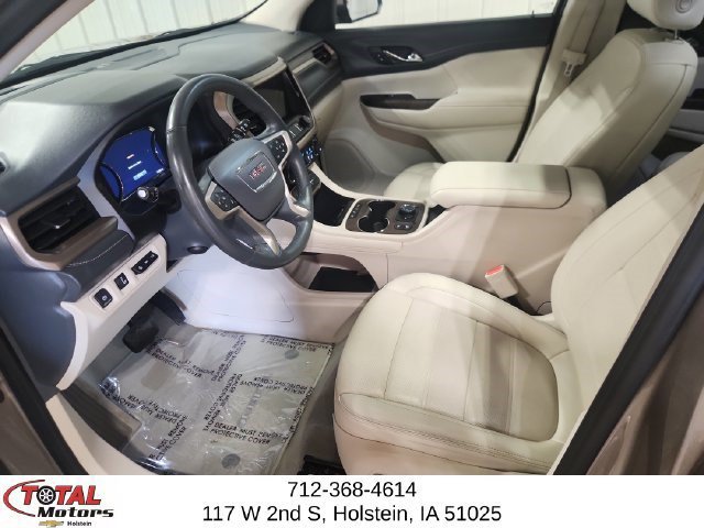 Used 2023 GMC Acadia Denali w/ Denali Technology Package AWD/4WD image 12