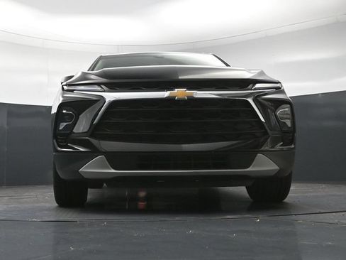 Used 2023 Chevrolet Blazer LT w/ Sound & Technology Package FWD image 36