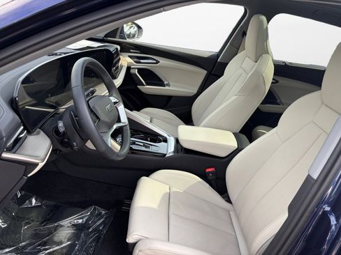 Used 2025 Audi Q5 Prestige AWD/4WD image 9
