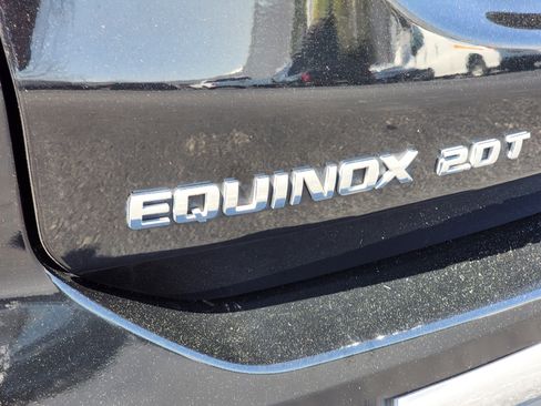 Used 2020 Chevrolet Equinox LT image 11