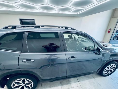 Used 2022 Subaru Forester Premium w/ Popular Package #1 image 5