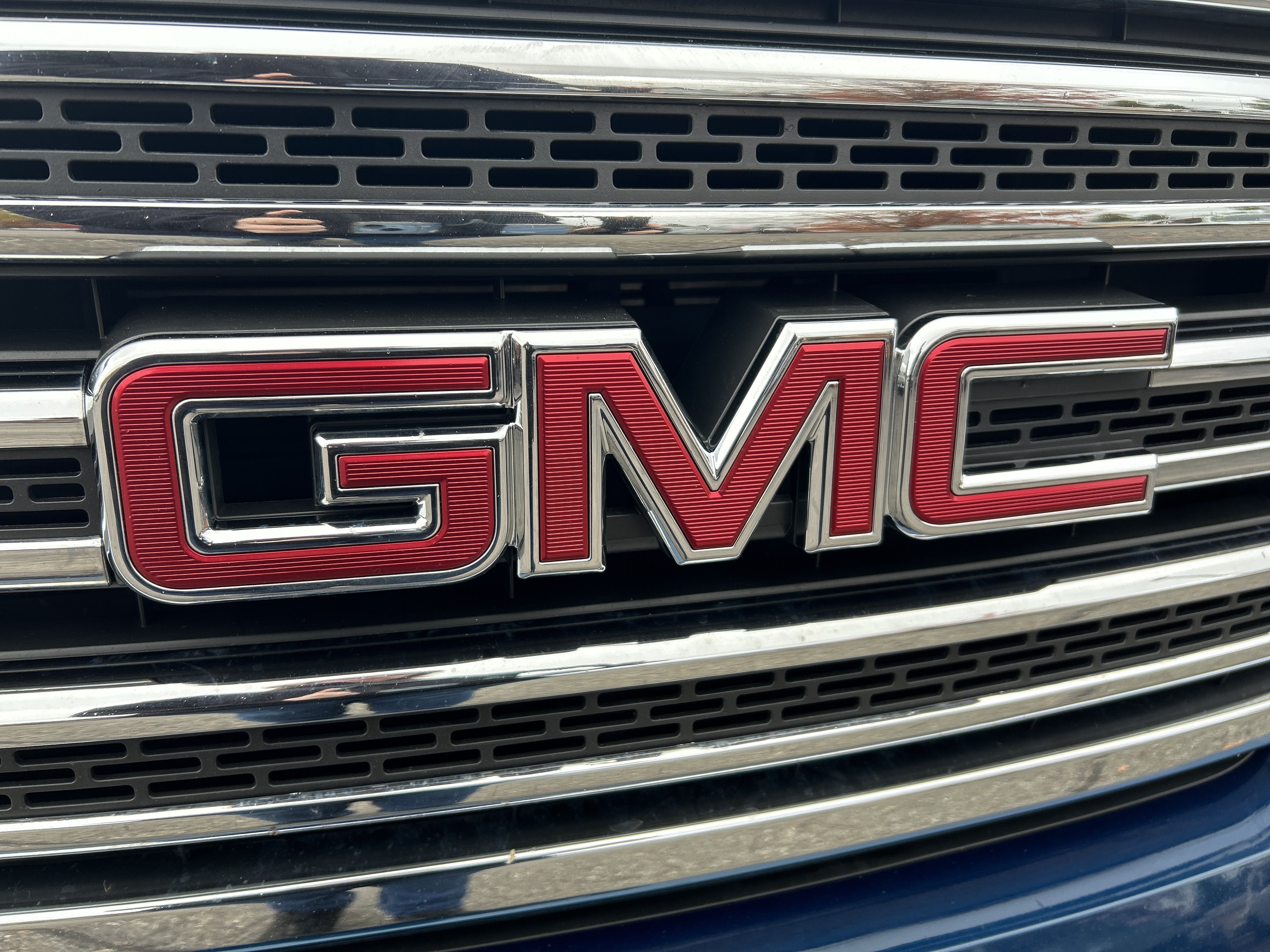 Used 2019 GMC Canyon SLE w/ Driver Alert Package AWD/4WD image 26