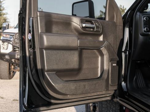 Used 2021 GMC Sierra 2500 AT4 w/ AT4 Premium Plus Package image 44