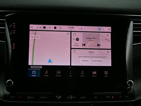 Used 2024 Jeep Wagoneer L Series II w/ Flexible Seating Group image 18