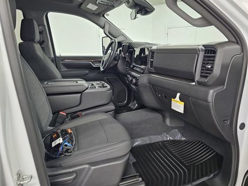 Used 2026 Chevrolet Silverado 3500 LT AWD/4WD image 28
