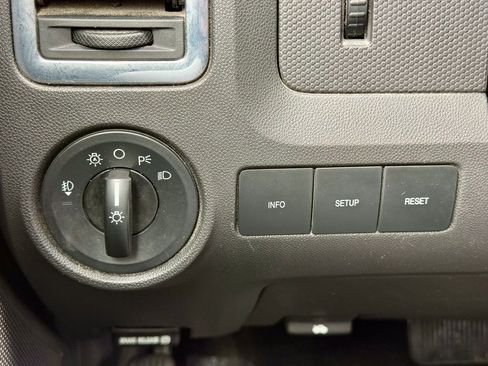 Used 2012 Ford Escape Limited image 26