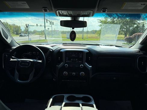 Used 2022 GMC Sierra 1500 Elevation w/ LPO, Elevation Black Package AWD/4WD image 15