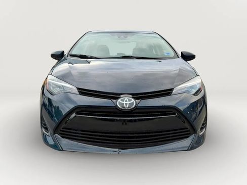 Used 2019 Toyota Corolla LE FWD image 2