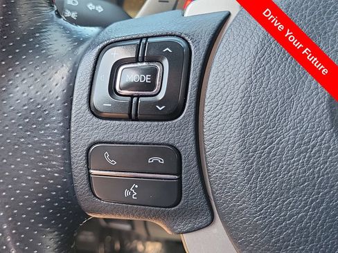 Used 2017 Lexus IS 200t F Sport w/ F Sport Package RWD image 5