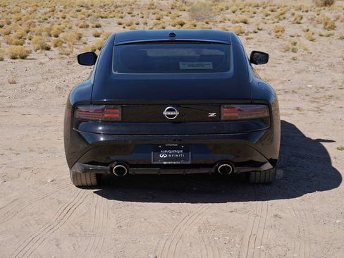 Used 2024 Nissan Z Sport w/ Floor Mat Package image 10