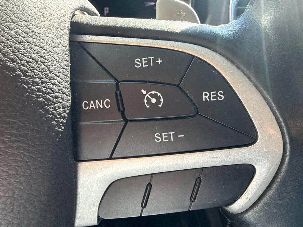 Used 2014 Dodge Durango Limited RWD image 18