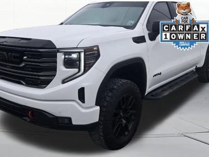 Used 2025 GMC Sierra 1500 AT4 w/ AT4 Premium Package