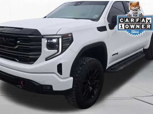 Used 2025 GMC Sierra 1500 AT4 w/ AT4 Premium Package image 1