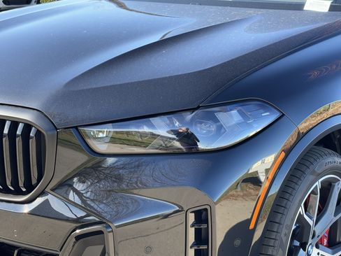 Used 2026 BMW X5 xDrive50e w/ M Sport Package image 6