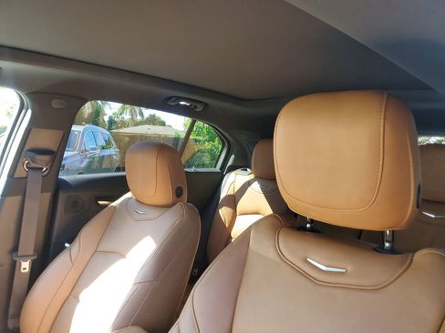 Used 2019 Cadillac XT4 Premium Luxury image 21