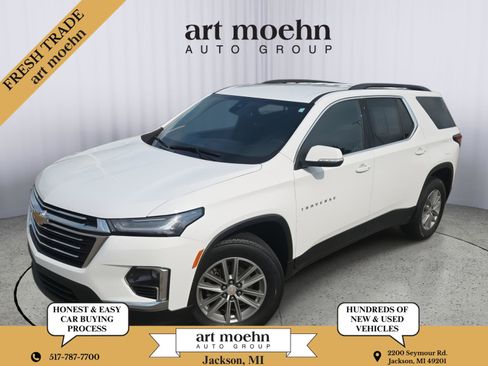 Used 2023 Chevrolet Traverse LT AWD/4WD image 1