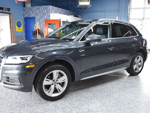 Used 2019 Audi Q5 2.0T Premium Plus w/ Premium Plus Package AWD/4WD image 9