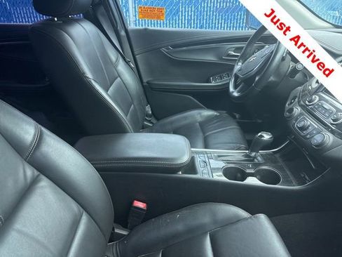 Used 2016 Chevrolet Impala LT w/ Leather Package image 11