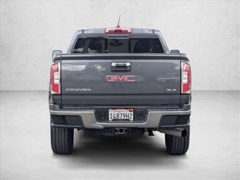 Used 2017 GMC Canyon SLE w/ SLE Convenience Package image 7
