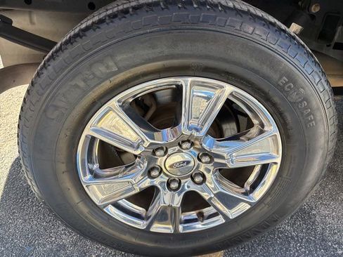 Used 2015 Ford F150 XLT w/ Equipment Group 301A Mid image 10