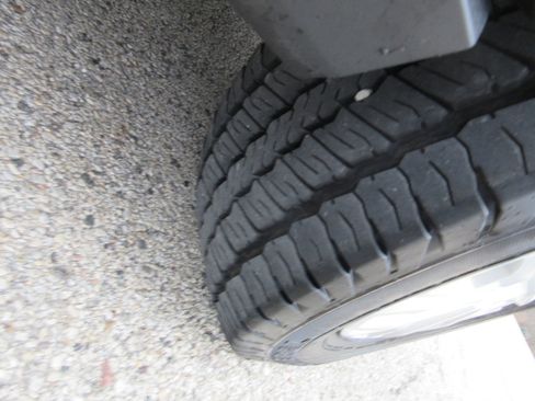 Used 2017 Ford Transit 150 130 Low Roof w/ Exterior Upgrade Package image 18