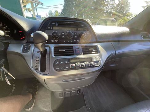 Used 2005 Honda Odyssey EX-L image 11