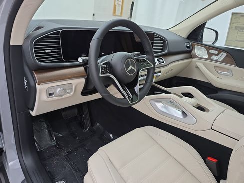 New 2026 Mercedes-Benz GLE 450 4MATIC image 16