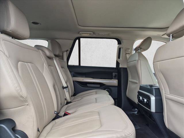 Used 2022 Ford Expedition Max Limited AWD/4WD image 27
