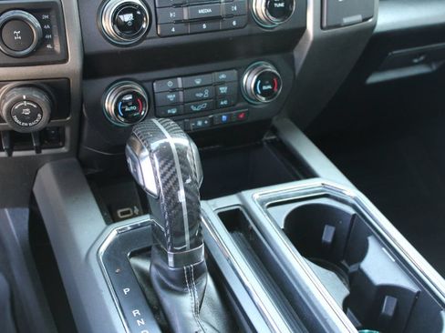 Used 2019 Ford F150 Raptor w/ Equipment Group 802A Luxury AWD/4WD image 15