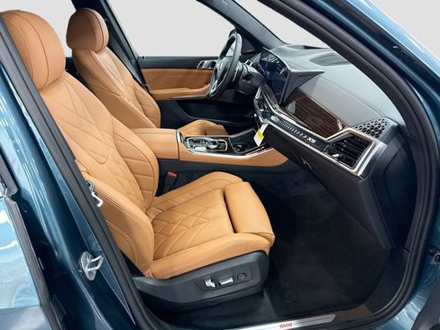 New 2026 BMW X5 xDrive50e AWD/4WD image 19