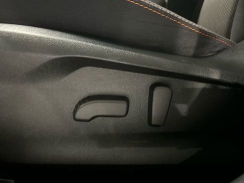 Used 2023 Subaru Crosstrek 2.0i Premium image 11