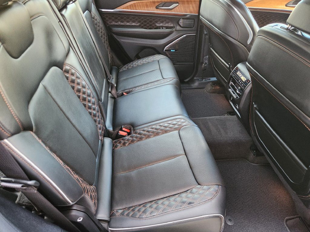 Used 2022 Jeep Grand Cherokee Summit AWD/4WD image 30